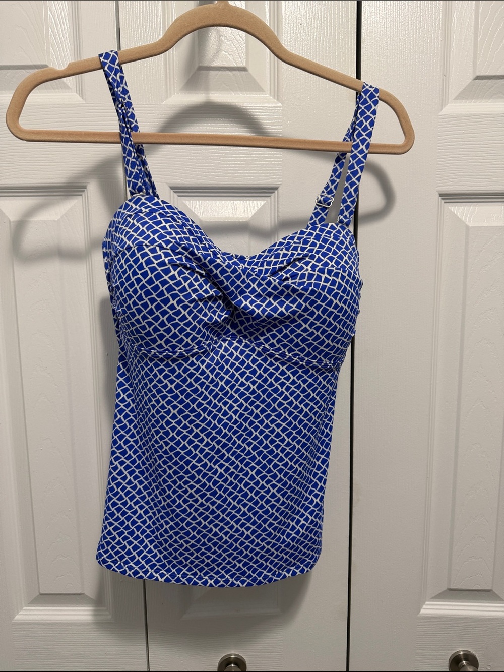 L.L. Bean Blue and White Geometric Camisole Tankini Top
